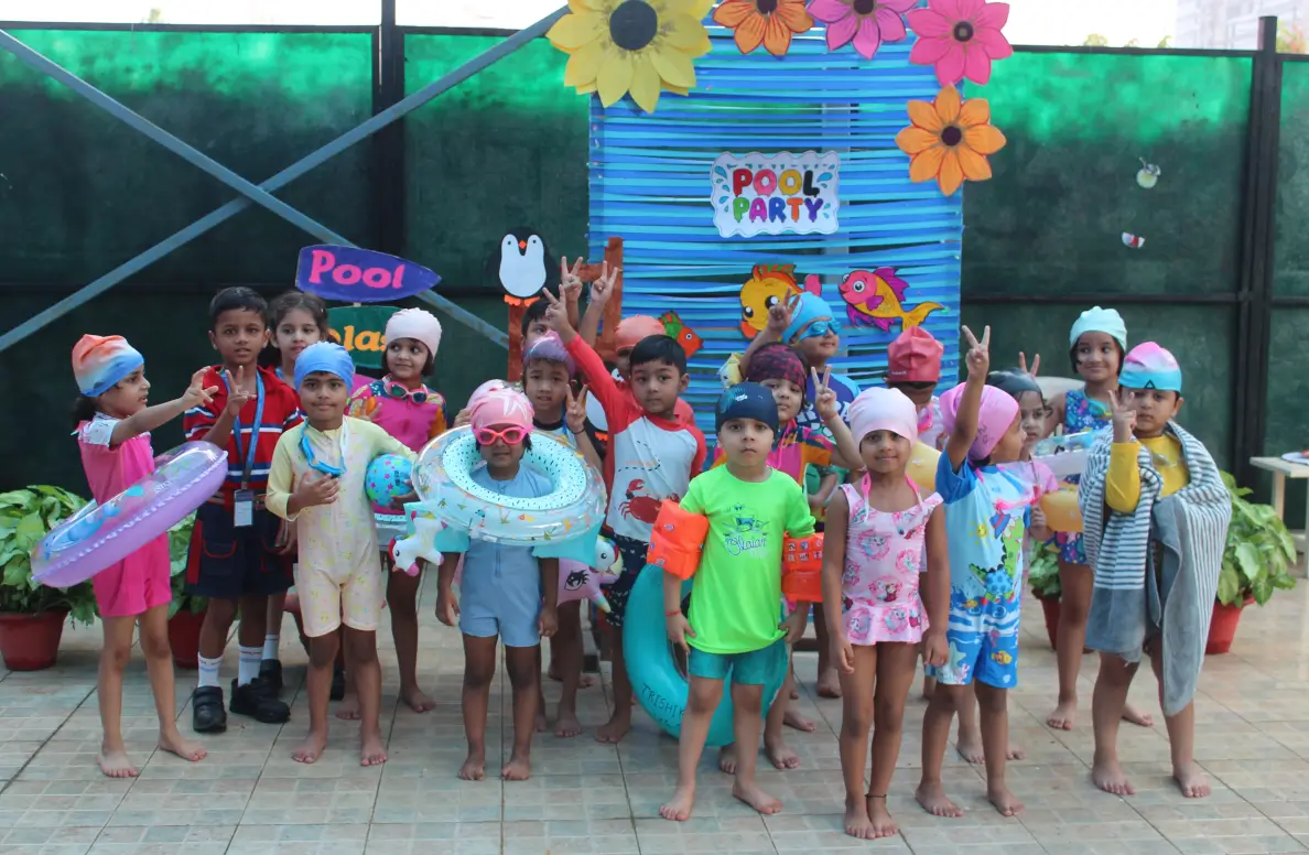 GD Goenka Public School Organises A Rain Dance Pool Party For Little Goenkans img (2)